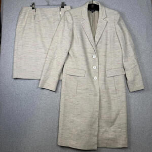 Worth New York Womens Size 10 2 Piece Set Beige Skirt and Blazer Suits Separates